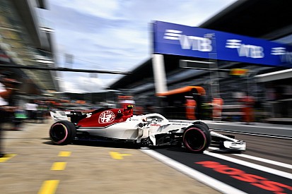 Leclerc henüz Sochi'ye alışamadı