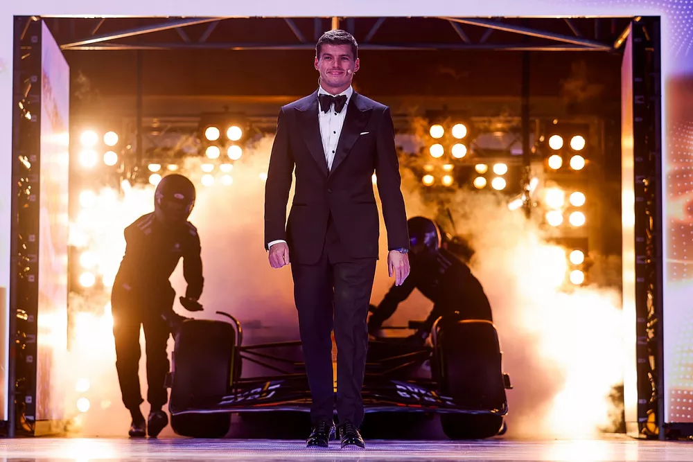 Max Verstappen en la gala de la FIA