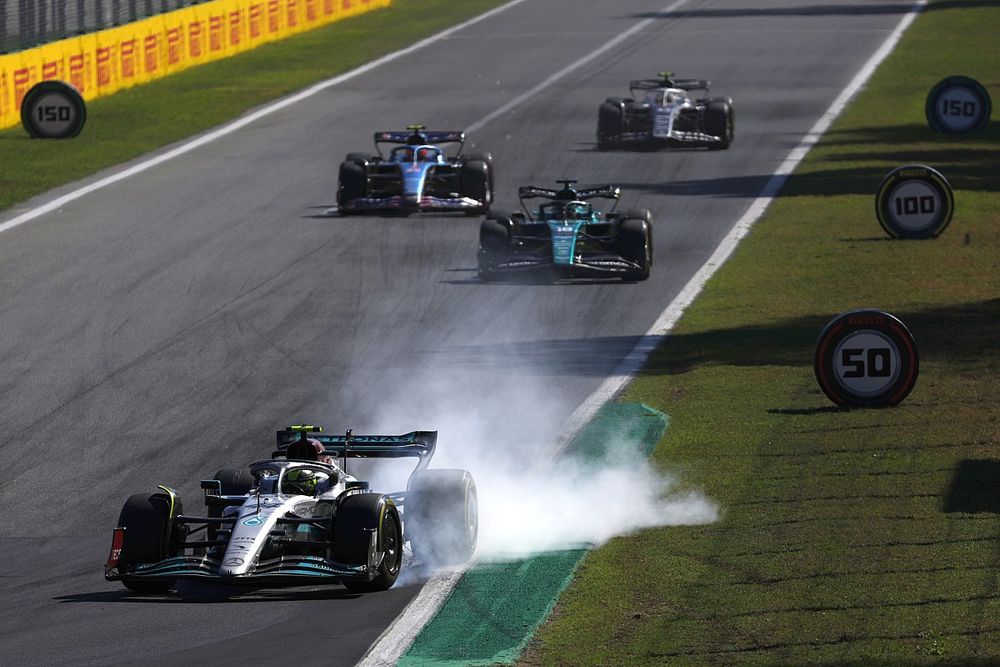 Lewis Hamilton, Mercedes W13, Lance Stroll, Aston Martin AMR22, Esteban Ocon, Alpine A522, Yuki Tsunoda, AlphaTauri AT03