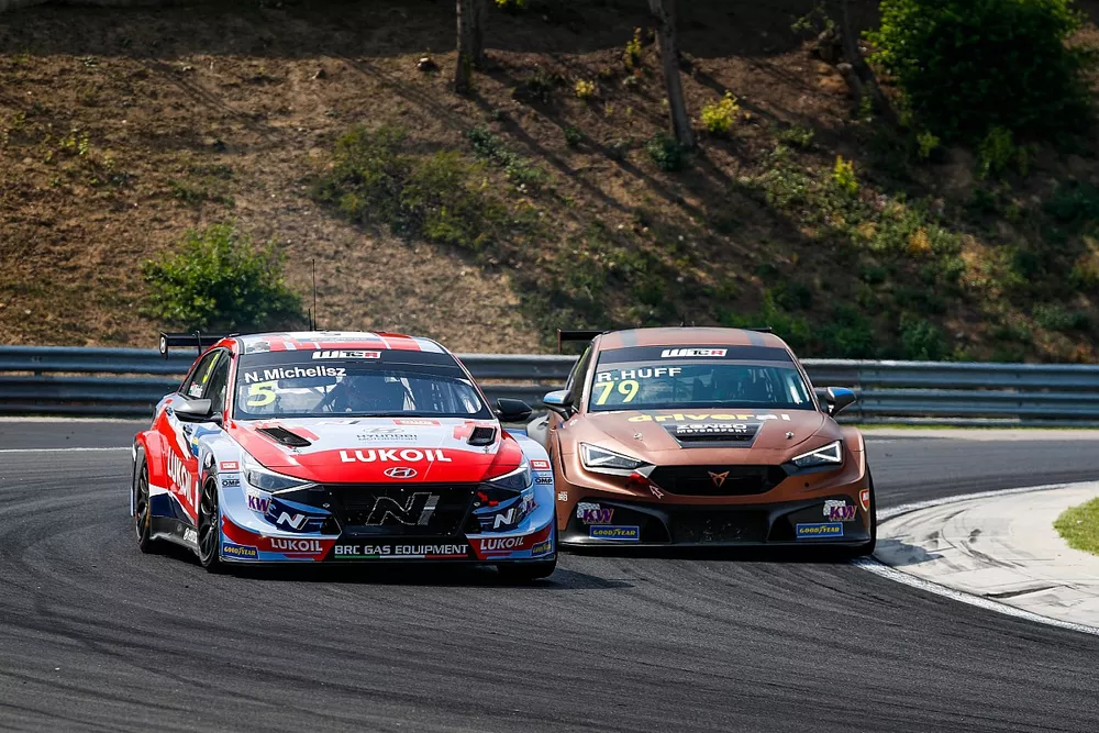 Norbert Michelisz, BRC Hyundai N LUKOIL Squadra Corse Hyundai Elantra N TCR, Rob Huff, Zengo Motorsport CUPRA Leon Competici&oacute;n