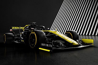 Galéria a Renault új F1-es versenygépéről: R.S.19