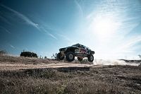 Sainz y MINI pulen su buggy en Madrid