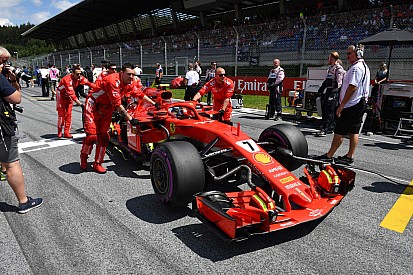 Räikkönen 2020-ban is a Ferrari versenyzője lesz?
