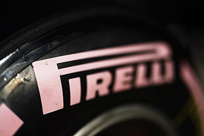 Pirelli'nin 2018'deki yeni lastiğinin adı 'ultra-ultra yumuşak' olabilir