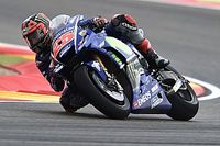 Vi&ntilde;ales le pide a Yamaha mejorar la moto en mojado