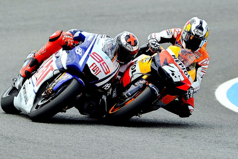 Equipo de Fiat Yamaha, Jorge Lorenzo y Dani Pedrosa, Repsol Honda Team de lado a lado
