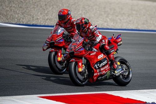 Wegen VR46-Umfeld? Simoncelli stellt harte Bagnaia-These auf