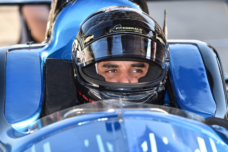 Juan Pablo Montoya prueba el Chevrolet IndyCar 2018