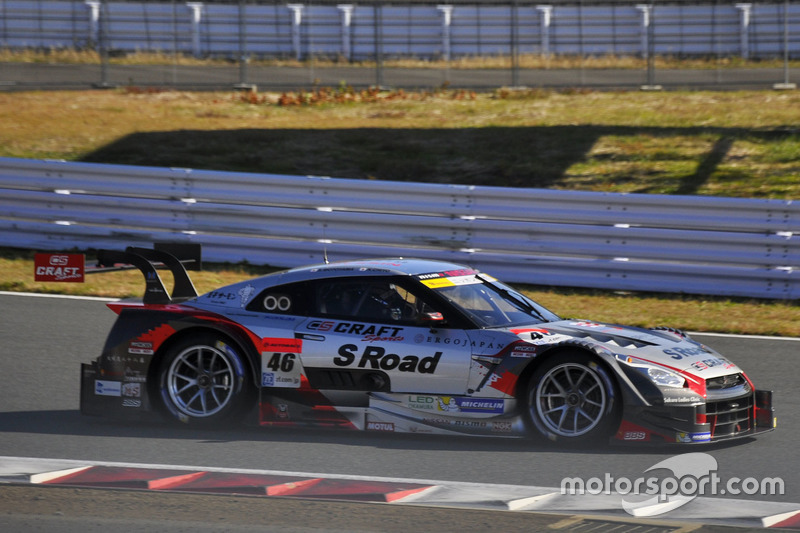 #46 S Road CRAFTSPORTS GT-R