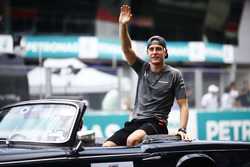 Stoffel Vandoorne, McLaren, in the drivers parade