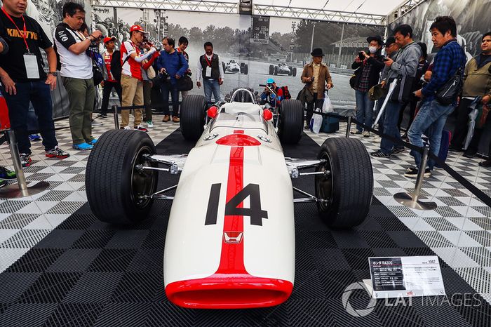 Un Honda RA300 expuesto en Suzuka