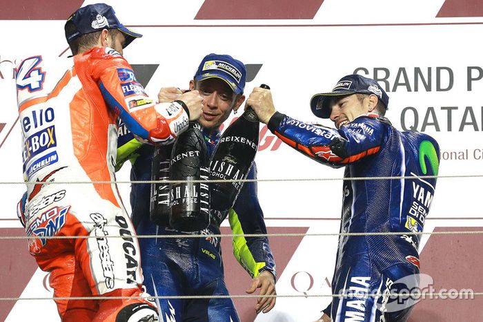 Podio: Maverick Viñales, Yamaha Factory Racing, Andrea Dovizioso, Ducati Team, Valentino Rossi, Yamaha Factory Racing