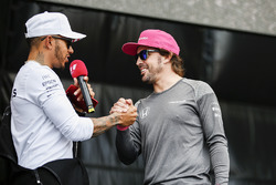 Lewis Hamilton, Mercedes AMG F1, Fernando Alonso, McLaren