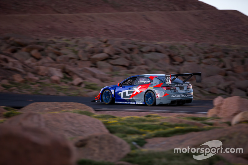 #42 Peter Cunningham, Acura TLX GT