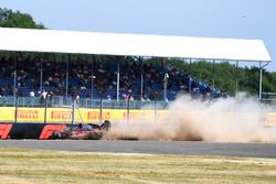 Crash of Brendon Hartley, Scuderia Toro Rosso STR13