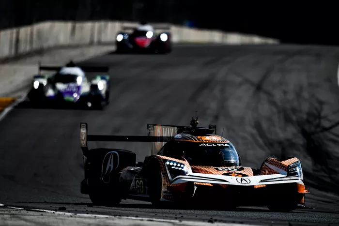 #60 Acura Meyer Shank Racing with Curb Agajanian Acura ARX-06: Tom Blomqvist, Colin Braun