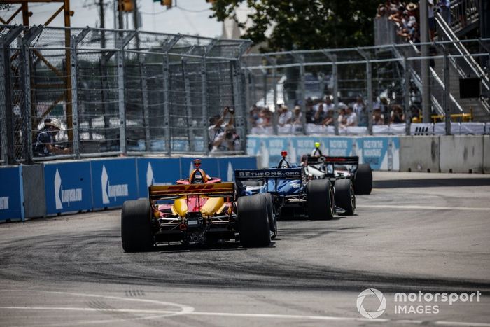 #26: Colton Herta, Andretti Autosport c/ Curb-Agajanian Honda, #10: Alex Palou, Chip Ganassi Racing Honda