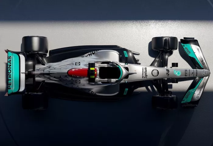 Mercedes W13