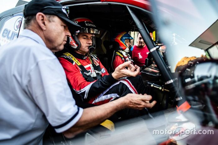 Toyota Gazoo Racing Toyota Hilux: Fernando Alonso,  Marc Coma