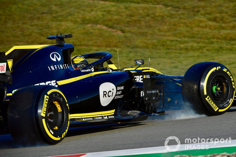 Ніко Хюлькенберг, Renault Sport F1 Team R.S. 19, розвернув болід
