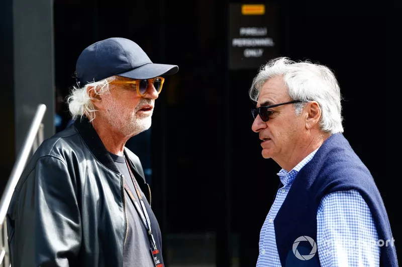 Flavio Briatore et Carlos Sainz Sr