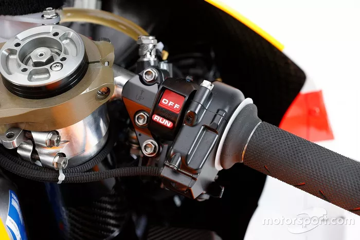RC213V (Alex Marquez) 2020 fotos de estudio