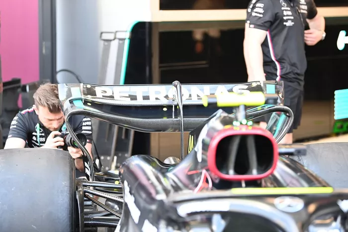 Mercedes W14 technical detail
