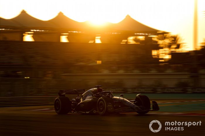 Alex Albon, Williams FW44