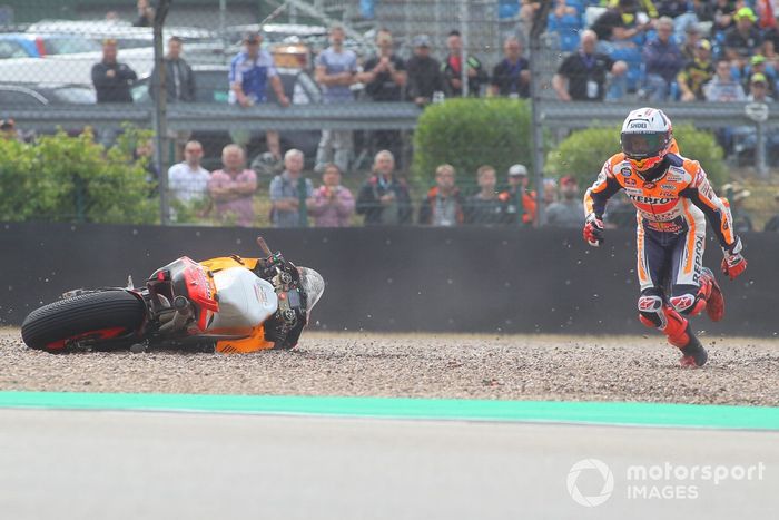 Marc Márquez, caída del Repsol Honda Team