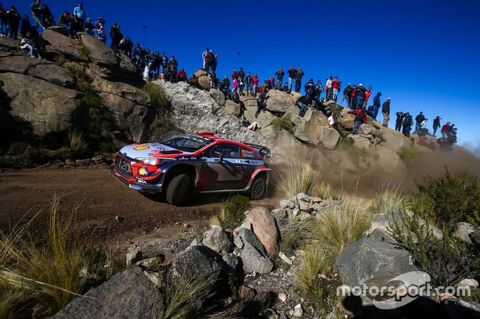 Thierry Neuville, Nicolas Gilsoul, Hyundai Motorsport Hyundai i20 Coupe WRC