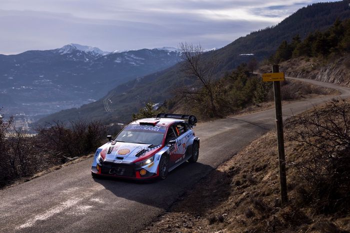 Andreas Mikkelsen, Torstein Eriksen, Hyundai World Rally Team Hyundai i20 N Rally1