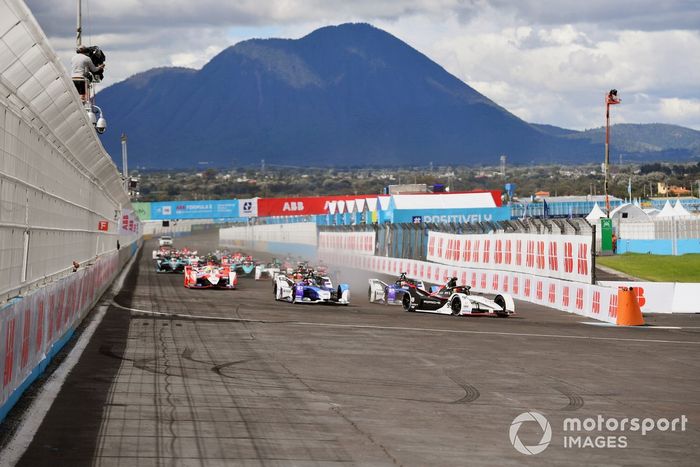 Pascal Wehrlein, Tag Heuer Porsche, Porsche 99X Electric, Jake Dennis, BMW I Andretti Motorsport, BMW iFE.21, Maximilian Guenther, BMW I Andretti Motorsports, BMW iFE.21, Alexander Sims, Mahindra Racing, M7Electro