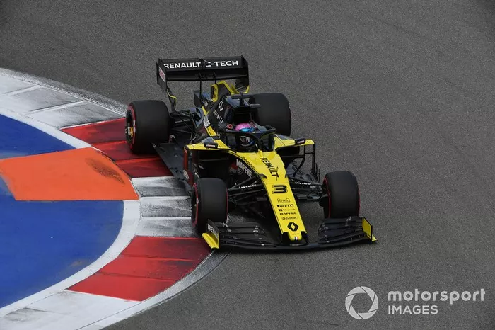 Daniel Ricciardo, Renault F1 Team R.S.19