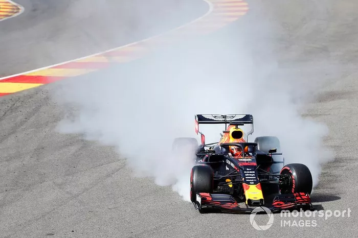 Max Verstappen, Red Bull Racing RB15, va a sbattere