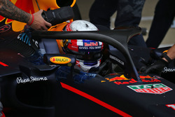 Pierre Gasly, Red Bull Racing RB12, Testfahrer, mit Halo