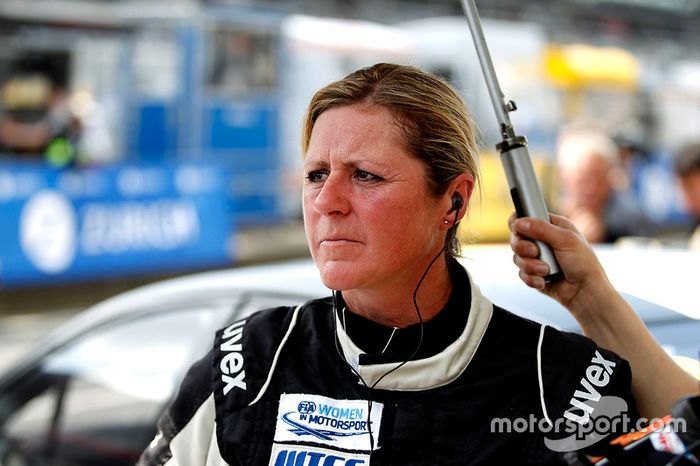 Sabine Schmitz, All-Inkl Motorsport, Chevrolet RML Cruze TC1