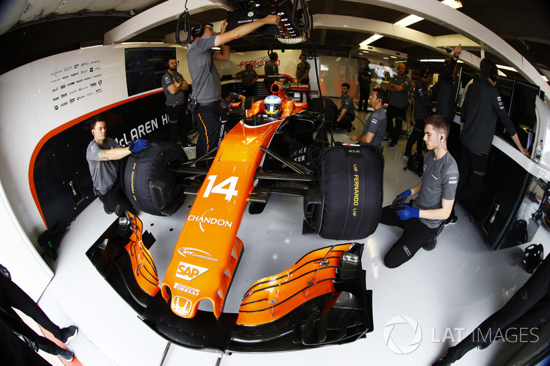 Fernando Alonso, McLaren MCL32