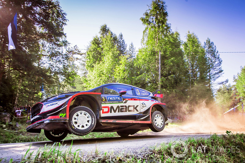 Элфин Эванс и Дэниэл Бэрритт, Ford Fiesta WRC