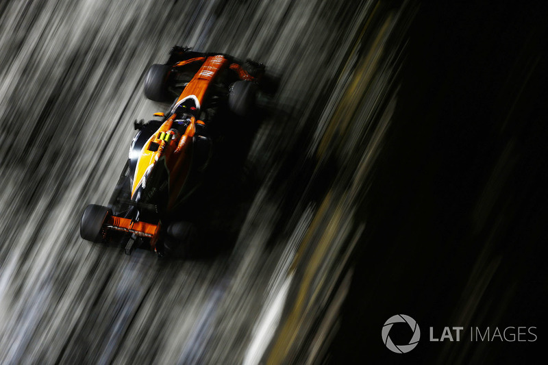 Stoffel Vandoorne, McLaren MCL32