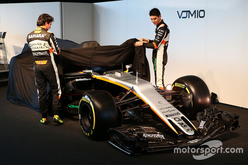 (L to R): Sergio Perez, Sahara Force India F1 and team mate Esteban Ocon, Sahara Force India F1 Team