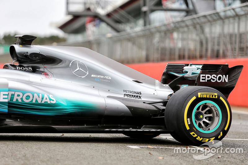 Mercedes AMG F1 W08 Hybrid detalle trasero