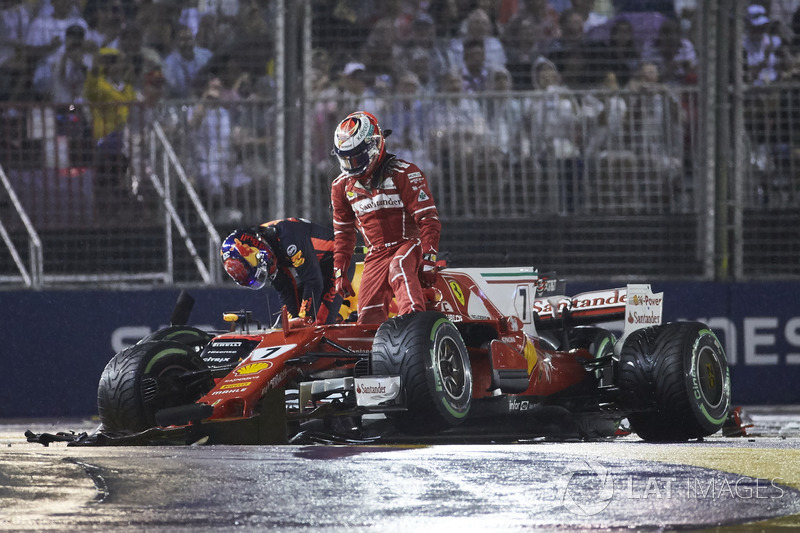 Kimi Raikkonen, Ferrari, Max Verstappen, Red Bull, après l'accrochage