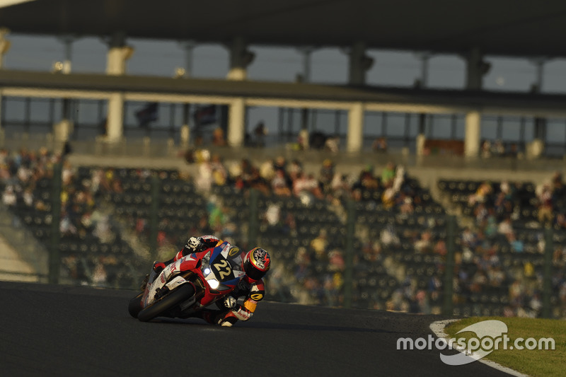 #22 Honda Team Asia: Dimas Ekky Pratama, Ratthapong Wilairot, Md Zaqhwan Zaidi