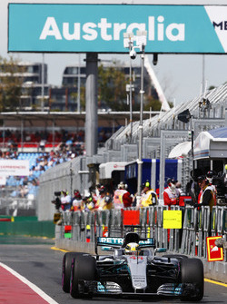 Lewis Hamilton, Mercedes AMG F1 W08