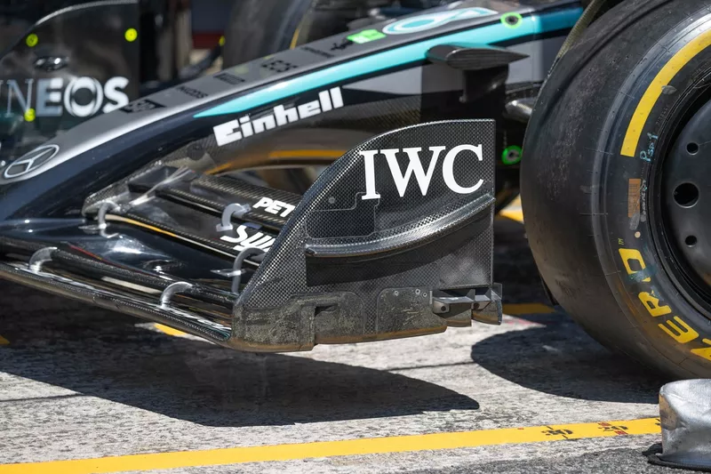 Mercedes W16 technical detail