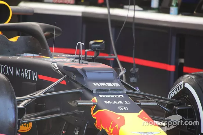 Max Verstappen, Red Bull Racing, detalle técnico delantero
