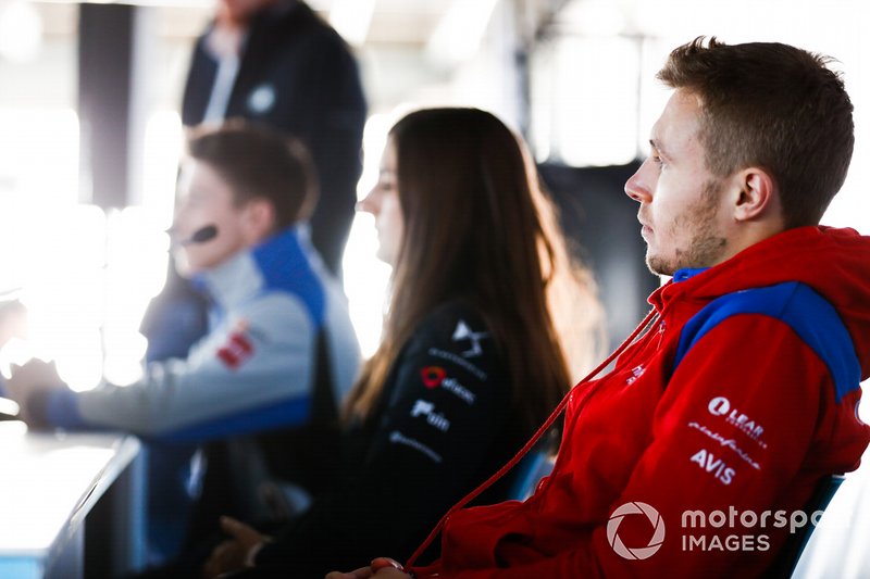 Sergey Sirotkin, Mahindra Racing in the press conference 