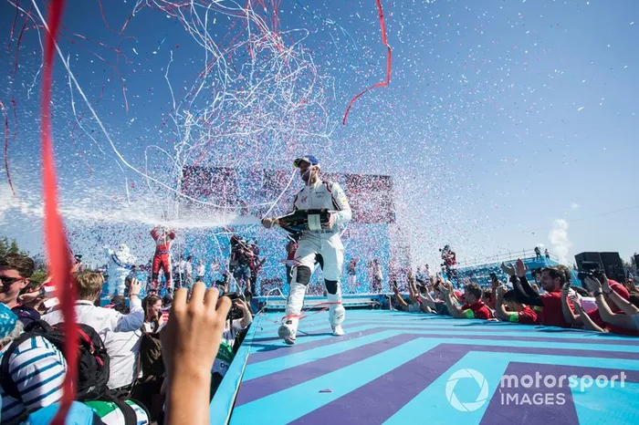 Ganador, Sam Bird, Envision Virgin Racing celebra