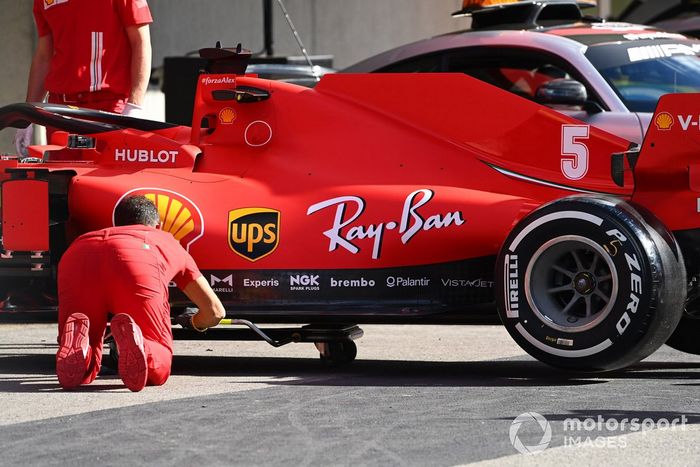 Detalles técnicos del Ferrari