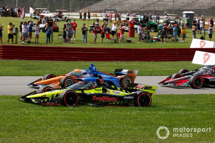 Inicio Santino Ferrucci, Dale Coyne Racing with Vasser Sullivan Honda, Scott Dixon, Chip Ganassi Racing Honda, chocan